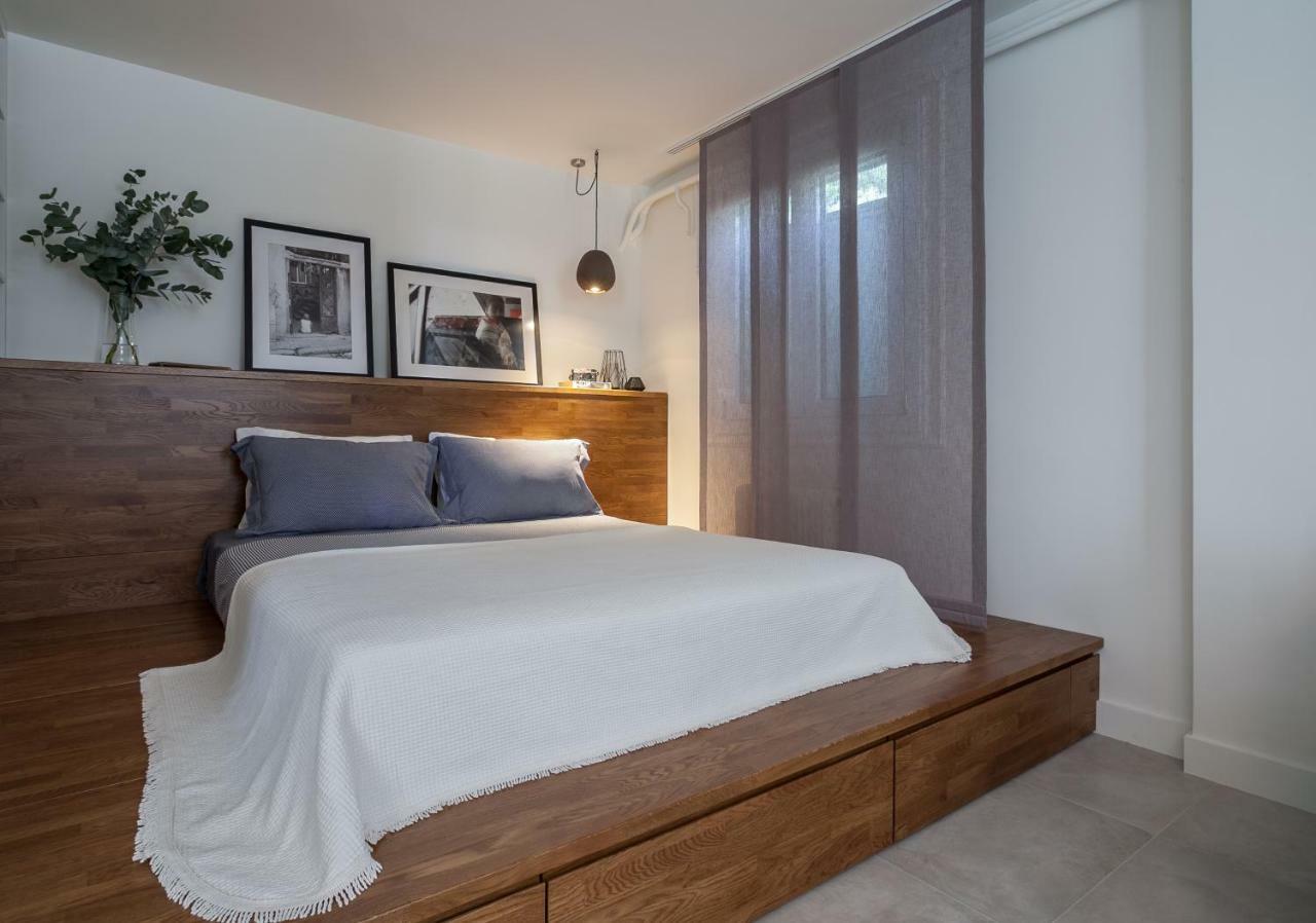 Unique Semi-Basement Stay At The Foot Of The Acropolis Athén Kültér fotó