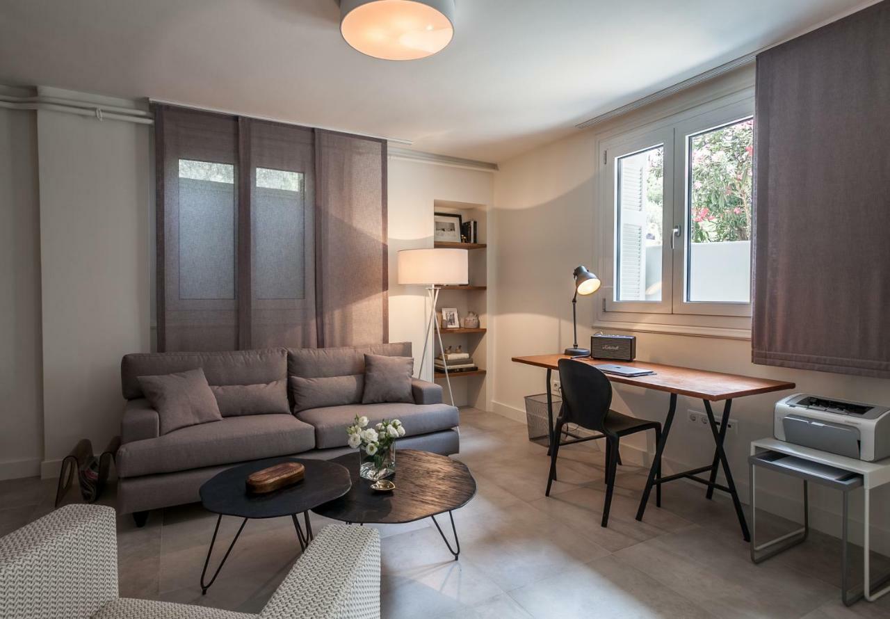 Unique Semi-Basement Stay At The Foot Of The Acropolis Athén Kültér fotó